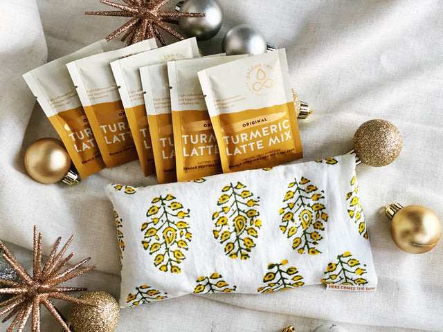 RITUAL BUNDLE WITH GOLDEN ROOT